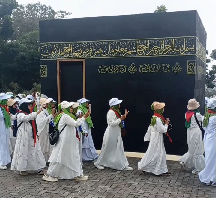 Yuuk..Manasik Haji bersama muslimat bandung barat 17601548789398020243255127458144.jpg