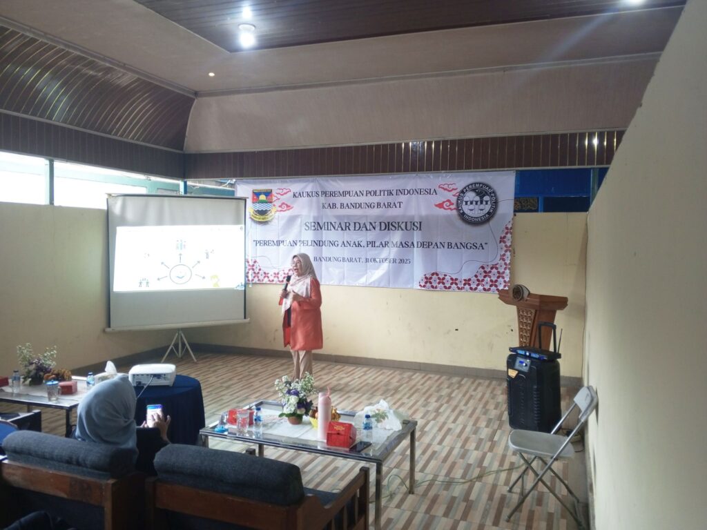 "Perempuan politik hadir Dengan Solusi Nyata untuk Masyarakat , 17618963657414612992489876842923.jpg