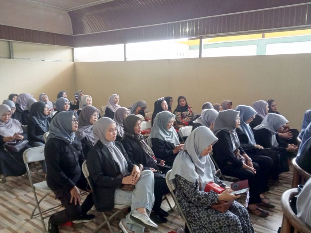 "Perempuan politik hadir Dengan Solusi Nyata untuk Masyarakat , 17618963830751534955670014464754.jpg