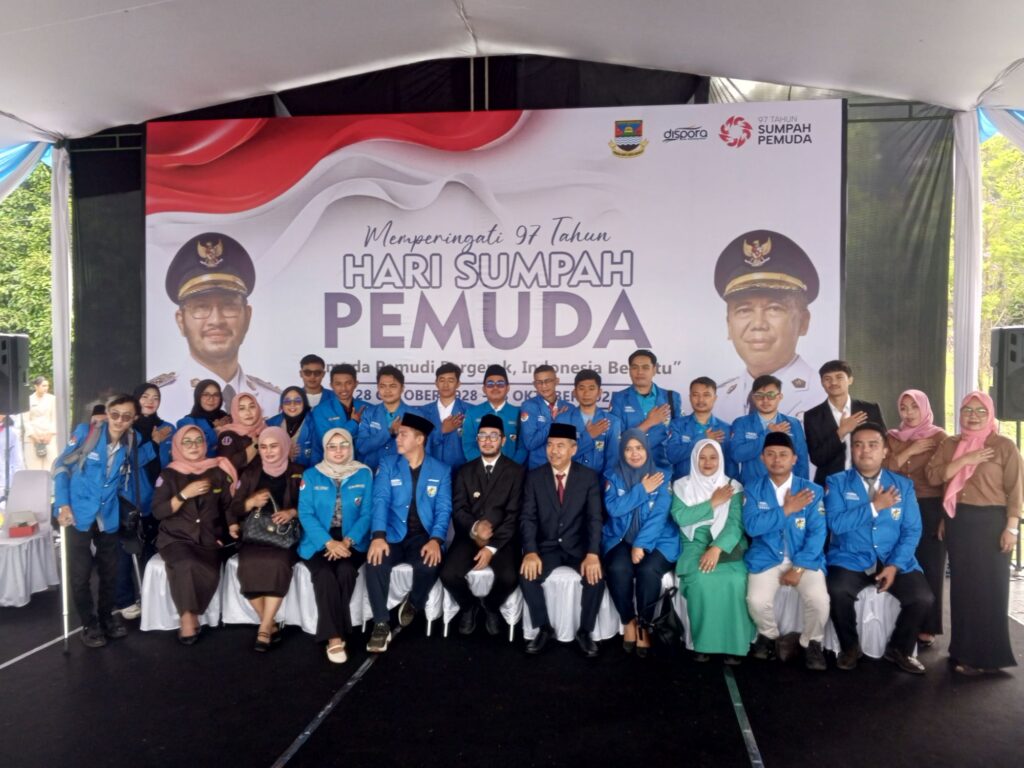 "Dari Sumpah pemuda ke generasi berdaya : Bersatu untuk Indonesia Amanah , img 20251028 081725 9367941532990962203291.jpg