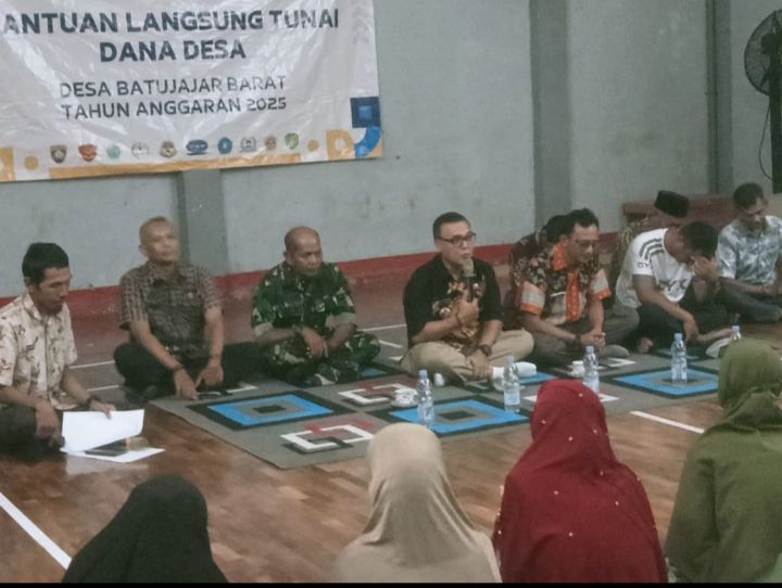 "BLT Dana Desa 2025: Langkah Nyata Batujajar Barat Dalam kesejahteraan Warga " 17630749883356373645546853896383.jpg