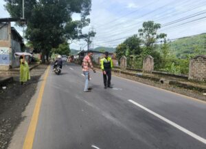 Kecelakaan Beruntun Tiga Sepeda Motor Terjadi di jln pelabuhan ll Lembur Situ kota Sukabumi 17690086240152632225171126911680 300x218