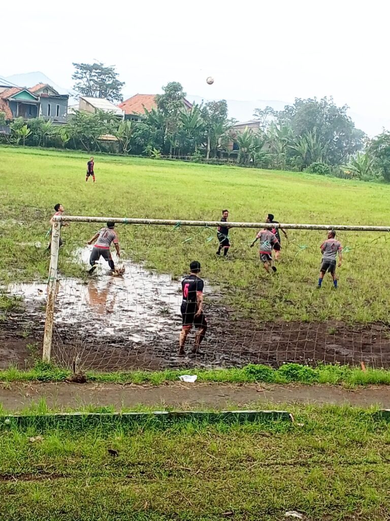 Silaturahmi Pemdes Se--Kecamatan Ngamprah Sambut Ramadan dengan Sepak Bola 1770958487596558035973830355442 768x1024