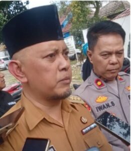 1772570955764134587472721191406 261x300